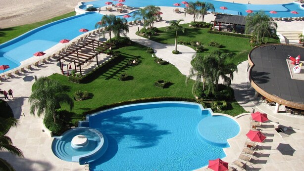 Appartamento Elite | Piscina | 3 piscine all'aperto