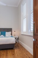 标准双人房 | 免费 WiFi、床单