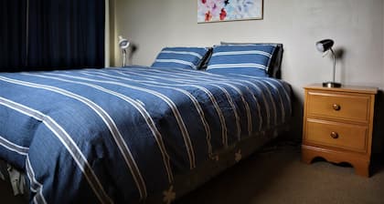 Welcoming and well loved older house centrally located in Haast township