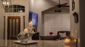 Interior - Lux City Pad: Shops & Fun Nearby (Peoria)