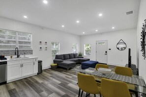 Smart-tv, tv-spel och dvd-spelare