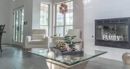 Executive & Family-Friendly Tulsa Home — Just 15 Min from Jenks Outlet Shopping