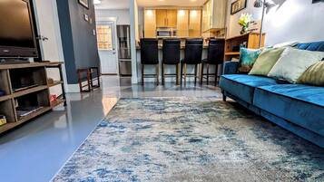 Smart TV, fireplace, books