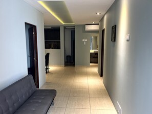 Family Apartment | Living area | Flat-screen TV - Departamentos Muskuy (Salta)