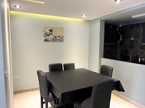 Family Apartment | Living room | Flat-screen TV