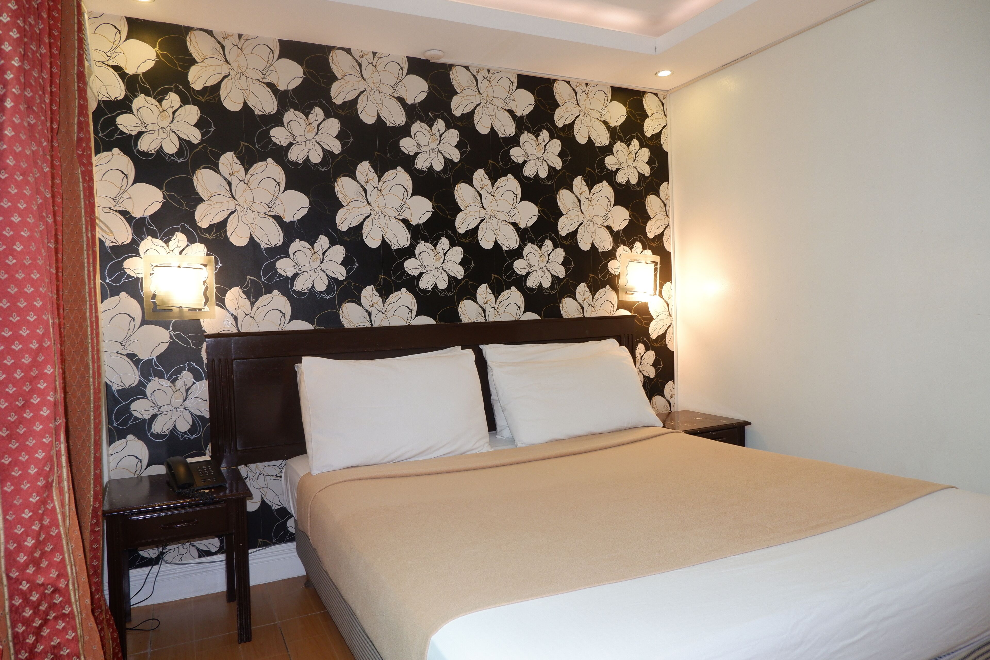 1 Schlafzimmer, Zimmersafe, Bügeleisen/Bügelbrett, kostenloses WLAN