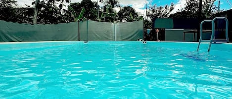 Chalet | Pool | Outdoor pool