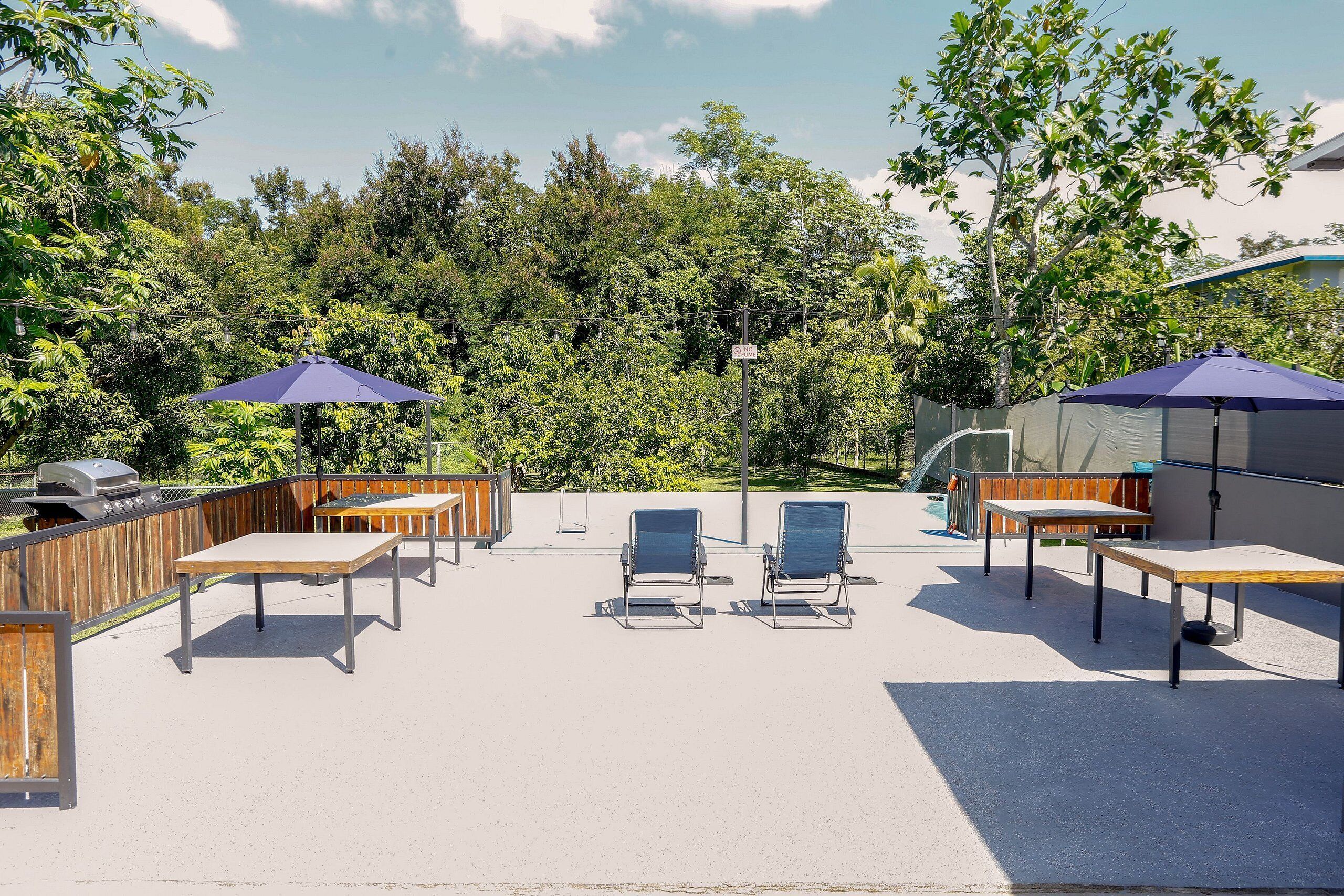 Chalet | Restaurante al aire libre