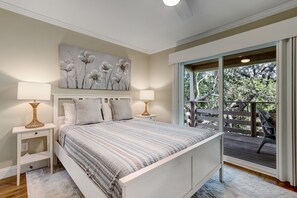 2 slaapkamers, een strijkplank/strijkijzer, gratis wifi, beddengoed