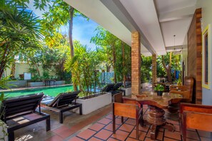 Terrace/patio - Samnak Lounge (Siem Reap)