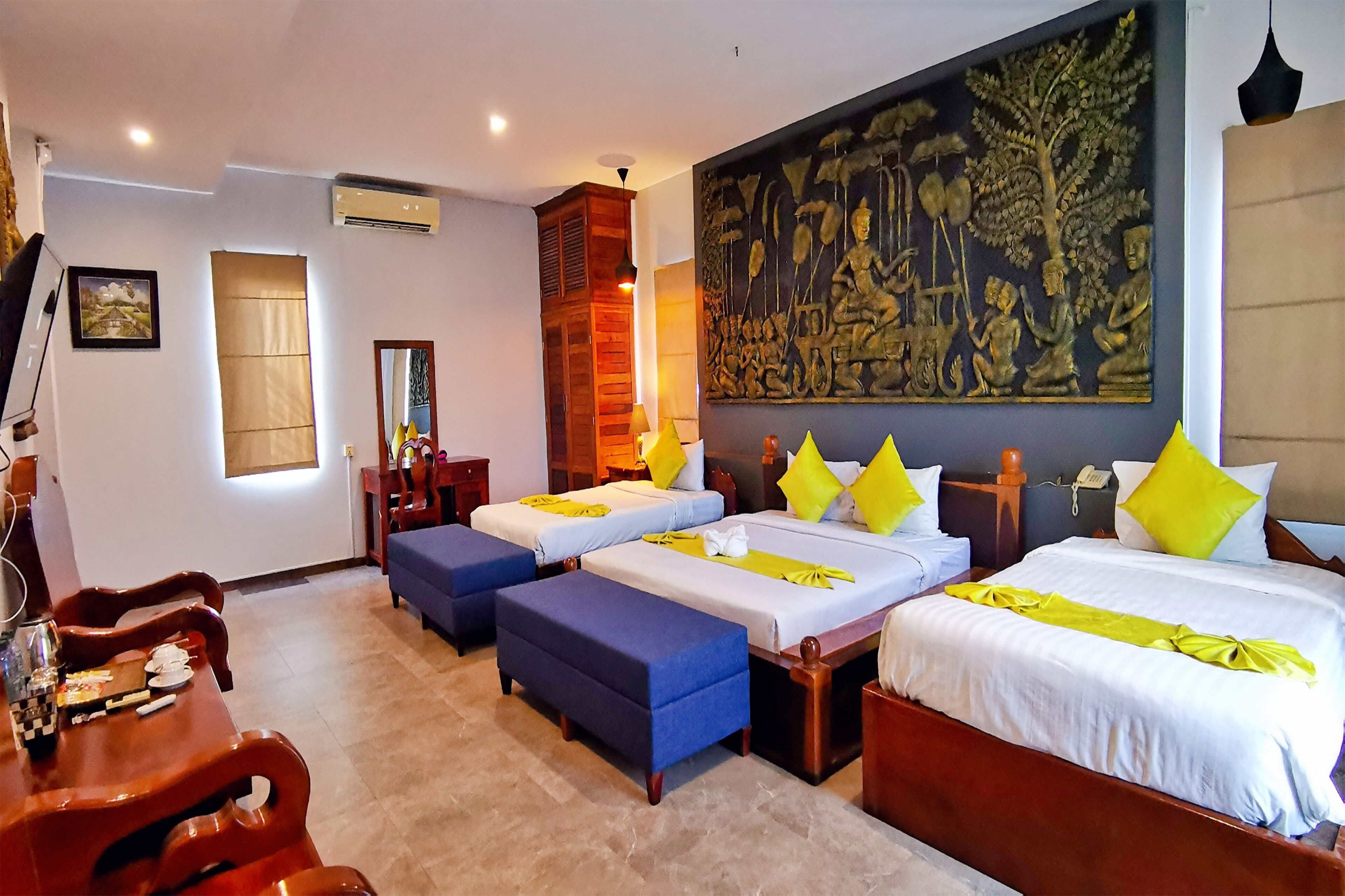 Ropa de cama de alta calidad y minibar 