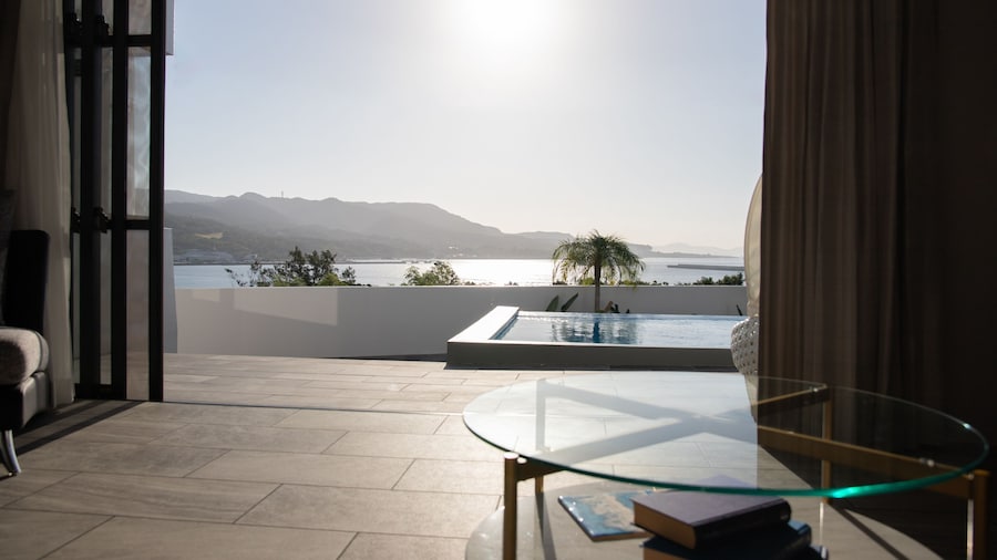 SARAH RESORT VILLA UMI