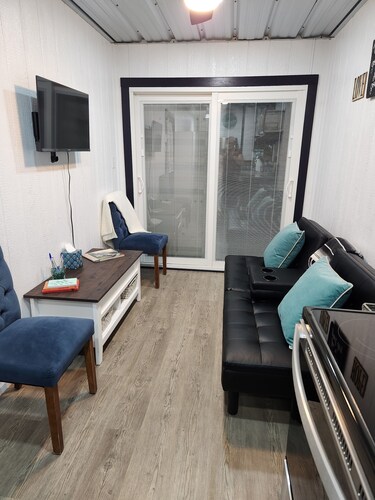 Sea container tiny home that doesn't feel tiny!