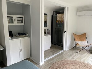 3 quartos, ferros/tábuas de passar roupa, Wi-Fi, roupa de cama