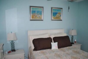 2 多间卧室、上网接入、床单