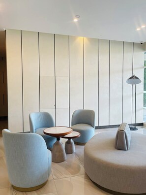 Unclassified image, 4 of 21, button - Med floor Avida tower 1 (Davao City)