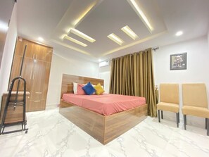 1 habitación, wifi y ropa de cama
