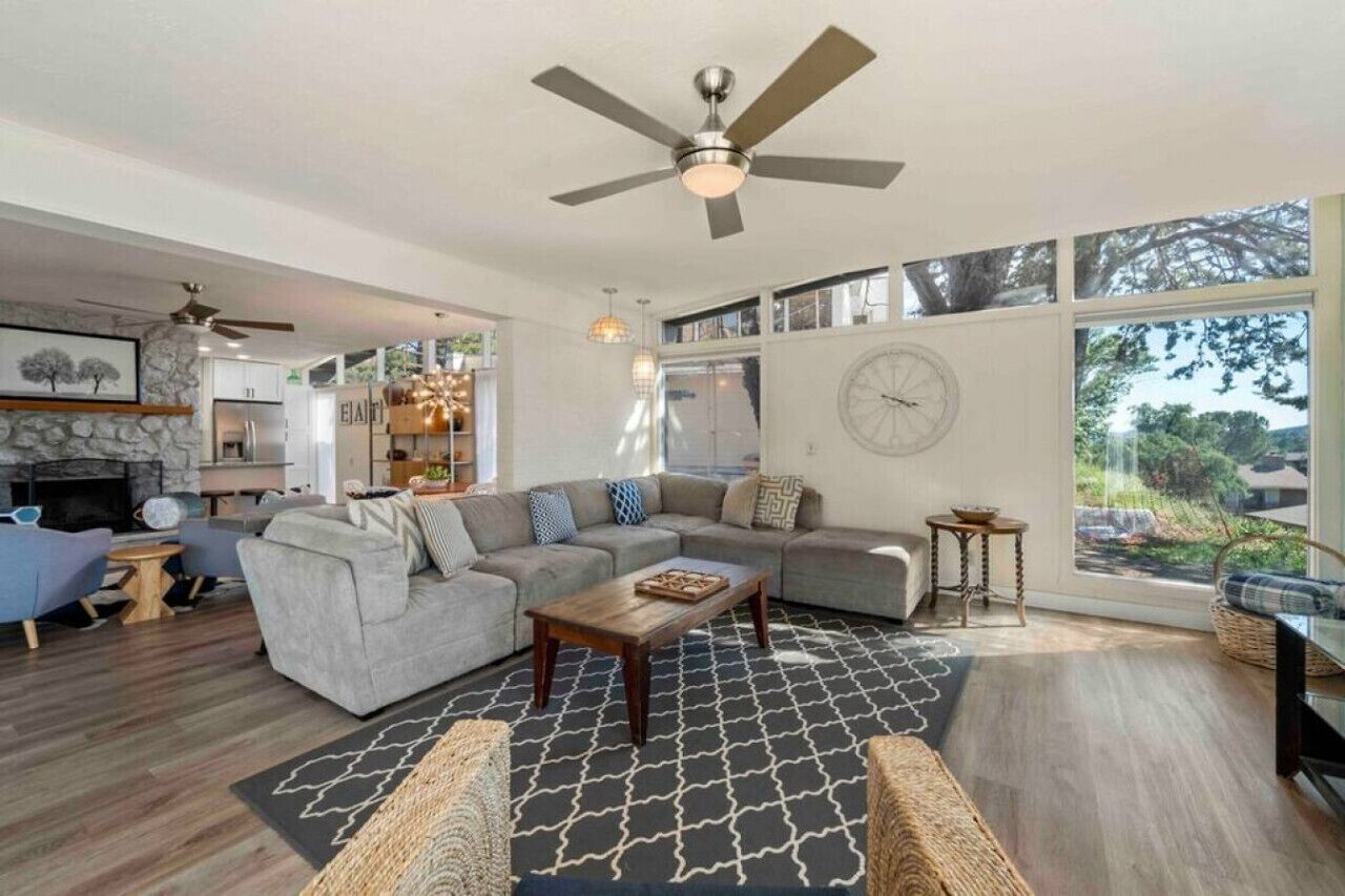 Een smart-tv, videogames en boeken