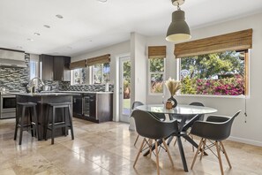 Dining - The Redfield House (Scottsdale)