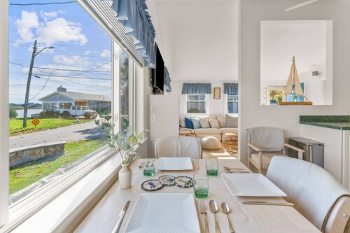 OCEAN View Falmouth Gateway 3BR Family Retreat - "WALK to BEACH"