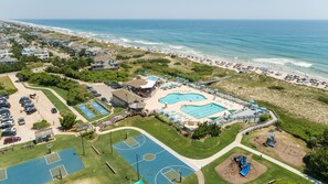 Exterior - Aegean Odyssey: Corolla Light Resort, 6 Bedrooms, 1675 Ft to Beach (Corolla)