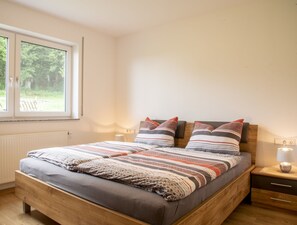 2 bedrooms, free WiFi, bed sheets