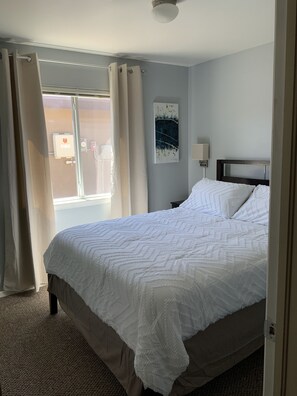 3 Schlafzimmer, Schreibtisch, Bügeleisen/Bügelbrett, kostenloses WLAN