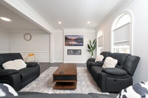 智能電視、壁爐