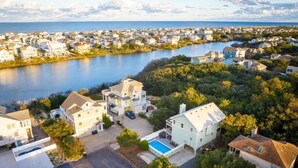 Unclassified image, 2 of 49, button - Private Pool, Spa & Spacious Deck (Corolla)