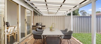 Chic Semi-Detached 2-Bed Home with Outdoor Dining