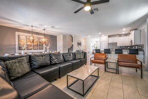 TV, offices - Family Paradise, Space, Themed, Perfect Location (Kissimmee)