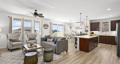 Makaha Hideaway by AvantStay | 10 Minutes to Beach