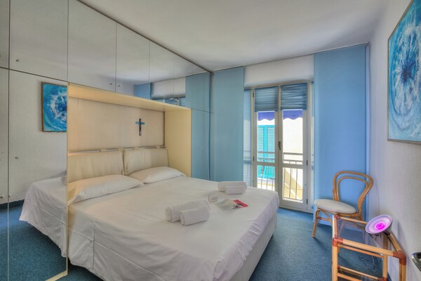 Il Bijou Di Rossella - Beach Front - Alassio