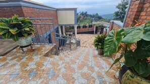 Chambre, 1 chambre, balcon, vue sur la montagne | Balcon
