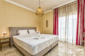 3 عدّة غرف نوم وخزنة داخل الغرفة ومكواة/لوح كي وواي فاي مجانًا