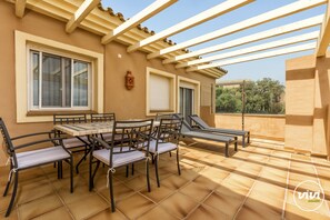 Outdoor dining - Valery | Apartment in Ojen (Ojen)