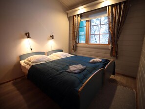 3 chambres, fer et planche à repasser, accès Internet