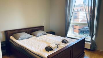 1 chambre, chambres insonorisées, fer et planche à repasser
