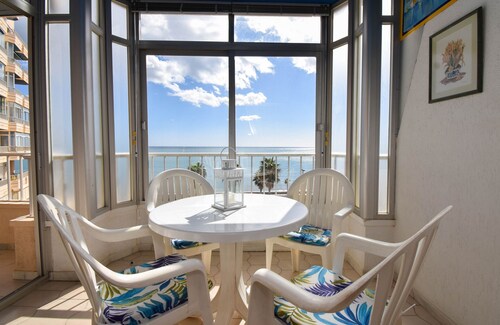 Ref 220 Beach front apartment with 2 bedrooms and sea views in Torreblanca