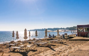 Strand