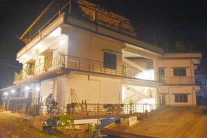 Exterior - Hotel Airavata (Madikeri)