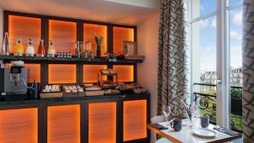 Daily buffet breakfast (EUR 15 per person)