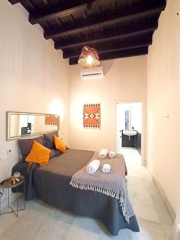 Décoration personnalisée, ameublement personnalisé, Wi-Fi gratuit