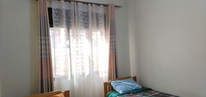 3 Schlafzimmer, Bügeleisen/Bügelbrett, kostenloses WLAN, Bettwäsche