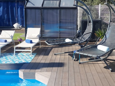 Pool. Spa Ibiza Dosrius