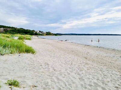 Strandnära Moderna Gästhus 300 m Från Vackra Stråvalla Strand. Husdjur Tillåtna!