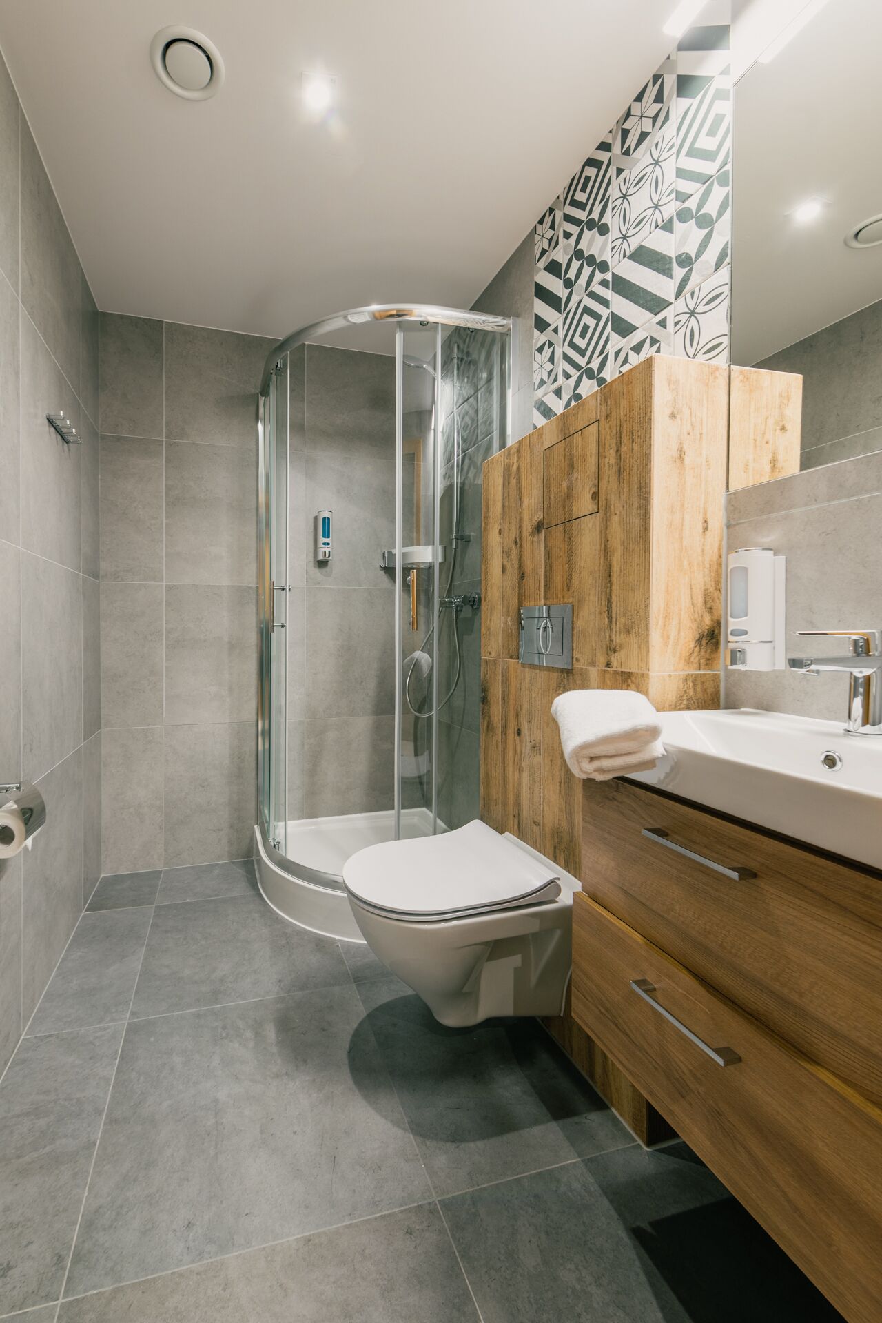 Chambre Standard avec lits jumeaux, 2 lits une place | Salle de bain