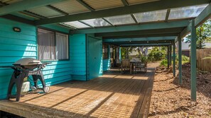 Unclassified image, 3 of 9, button