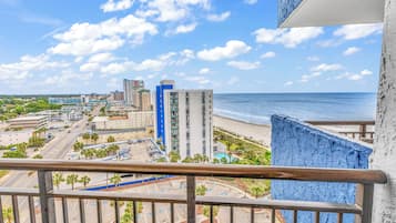 Signature Condo, 1 Bedroom, Balcony, Ocean View | Balcony