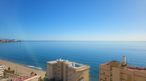 On the beach - Mar y Luz Eco Apartment Fuengirola (Fuengirola)